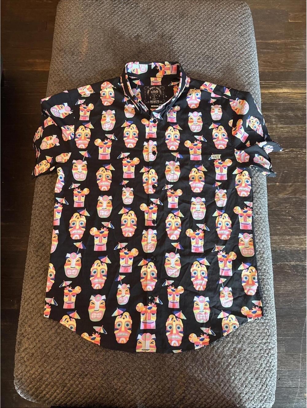 Rsvlts Mens Medium Button Up Tipsy Tiki Graphic Button Up Kunuflex Disney - Picture 6 of 14